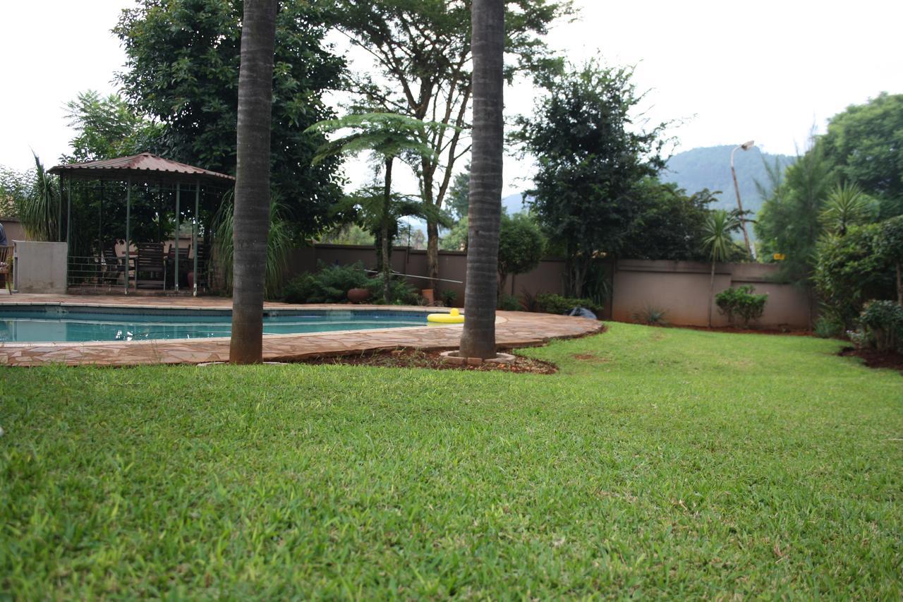 Hotel Kusha Two à Sabie Extérieur photo