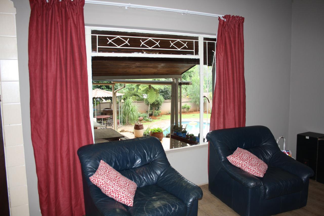 Hotel Kusha Two à Sabie Extérieur photo