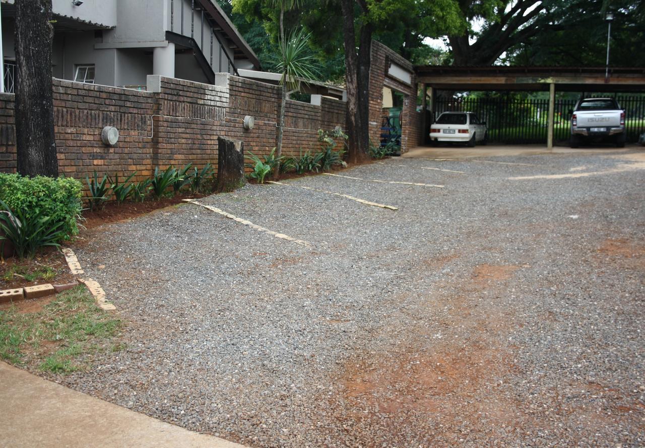 Hotel Kusha Two à Sabie Extérieur photo
