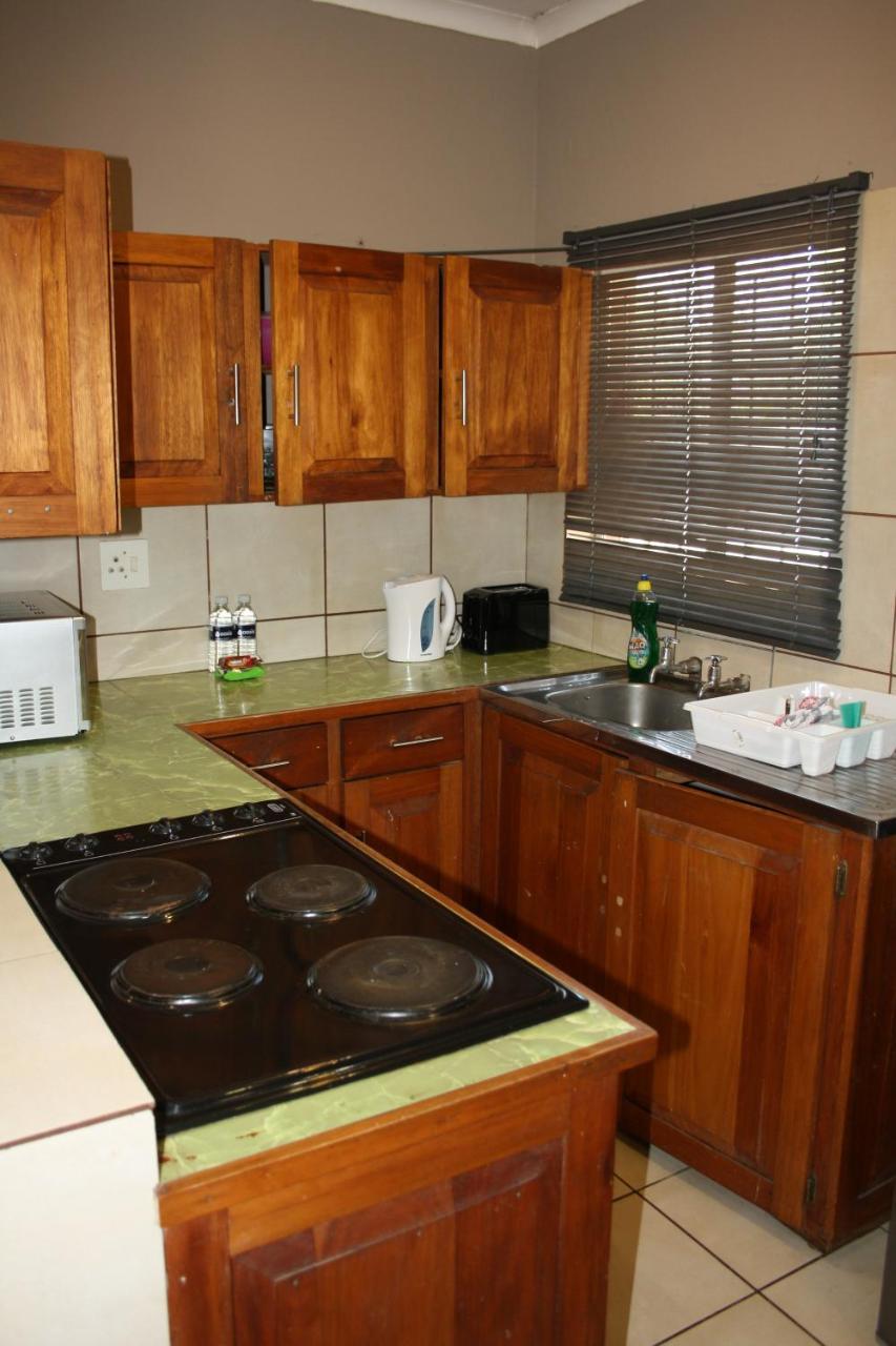 Hotel Kusha Two à Sabie Extérieur photo